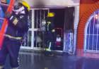 Bomberos de Frontera apagaron fuego de vivienda y rescataron a perro de su interior 