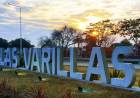 Grave accidente en Las Varillas: un motociclista herido y un automovilista prófugo