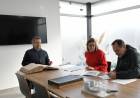 Bernarte recorrió la empresa Bianchi Cueros Argentino y firmó un convenio para fortalecer la capacitación local