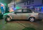 Accidente en barrio José Hernandez: colisionó un auto y escapó del lugar