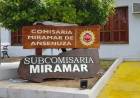 Motociclista grave al impactar un árbol en Miramar