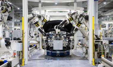 El Gobierno rebaja aranceles e impuestos a la industria automotriz para estimular exportaciones