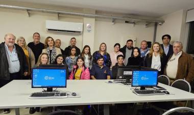 La Provincia lanza una nueva modalidad de estudios para jóvenes y adultos