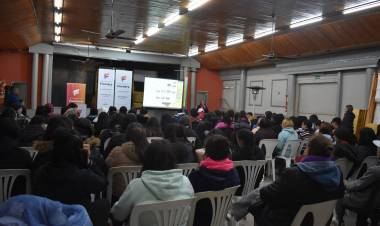 Frontera: se realizó una charla en el marco del "Día Internacional contra el uso indebido y el tráfico ilícito de sustancias"