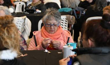 Con más entregas sigue la campaña de tejido solidario 