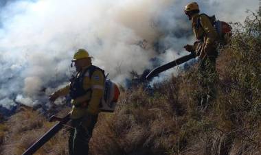 Tres detenidos por el incendio en el Cerro Champaquí