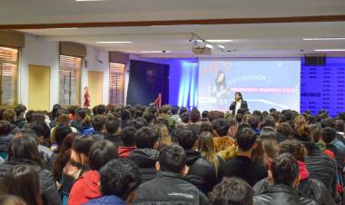 235 jóvenes comenzaron este sábado el Seminario Universitario en UTN San Francisco