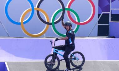José “maligno” Torres es el primer medallista olímpico argentino en París 2024: se quedó con el oro en BMX Freestyle