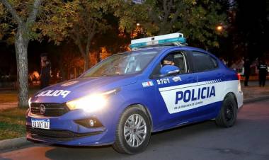 Mujer golpeada en violento robo en la ciudad