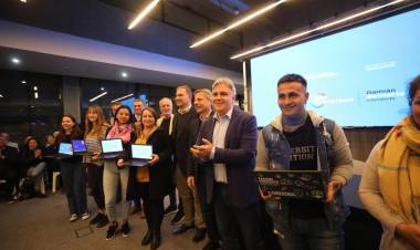 Llaryora anunció la construcción de una sede de la Universidad Provincial en San Francisco