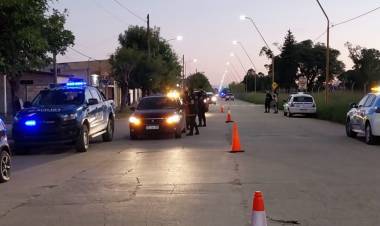 Intentó evadir control de tránsito y fue aprehendida