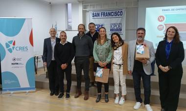 Bajo el lema “Perspectivas, realidades y prospectivas académico-profesionales”, se desarrolló la Jornada de Ciencias Económicas 2024