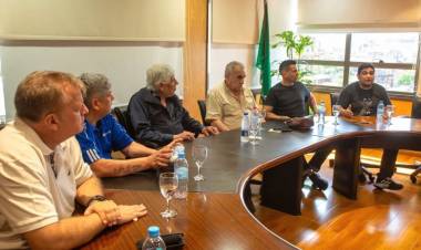 Gremios del transporte confirman paro nacional para el 30 de octubre