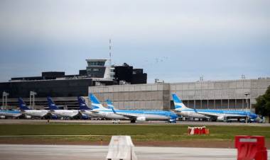 Avanza en el Congreso el proyecto de privatización de Aerolíneas Argentinas impulsado por Javier Milei