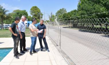 Municipio renovó el alambrado perimetral del Polideportivo 