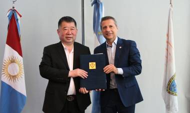San Francisco inició un histórico hermanamiento con las ciudades chinas Yanging y Chongquin