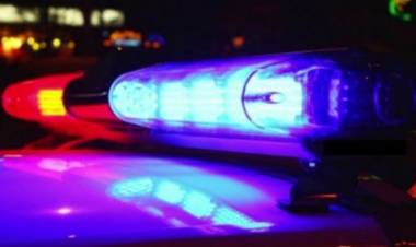 Roban bicicleta y escalera en una vivienda de barrio La Milka