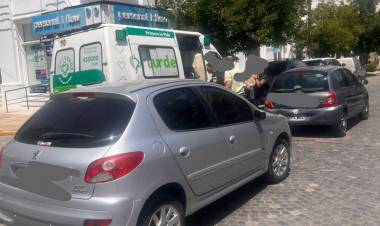 Accidente con lesionadas leves en la ciudad