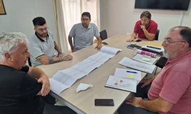 Frontera: la empresa encargada de la obra en la Ruta Provincial 32S visitó la ciudad