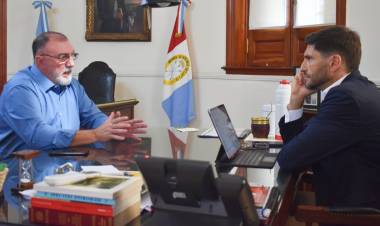 Frontera: El intendente Martínez acuerda acciones conjuntas con el gobernador Pullaro 