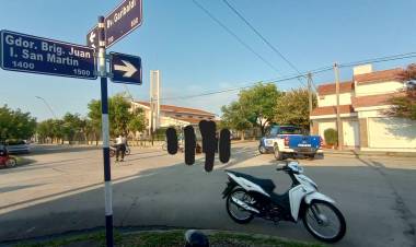 Mujer resultó con lesiones graves en accidente vial en barrio Vélez Sarsfield 