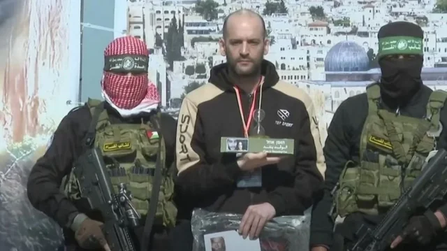 Hamas liberó a un argentino, que ya se reencontró con su familia en Israel