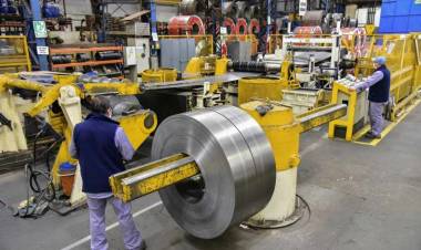 La producción industrial creció en febrero 4,7%