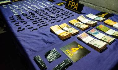Madre, hijo y nuera detenidos por comercialización de estupefacientes 