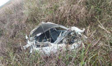 El Tío: accidente de tránsito entre un auto y un caballo dejó como saldo una menor y un joven heridos