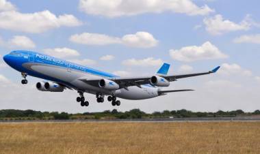 Aerolíneas Argentinas perderá más de un millón de dólares con el paro de pilotos de hoy