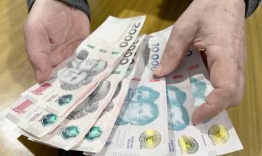Según el INDEC, la suba de salarios duplica a la inflación