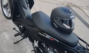 Le robaron su moto y pide colaboración para recuperarla