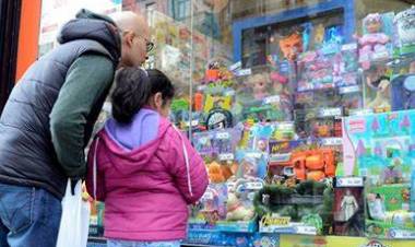 Caída de las ventas por el Día del Niño pese a la oferta de promociones y descuentos
