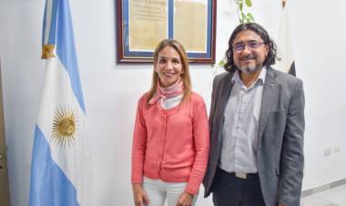 UTN San Francisco y la Universidad UCES celebran 25 años del convenio para trabajar en conjunto 