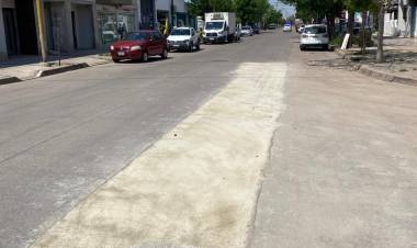 Municipio continúa con el plan de bacheo, ahora en barrio Jardín 