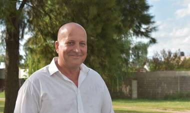 Frontera: Milanesio renunció como concejal electo y continuará como subsecretario de Sanidad