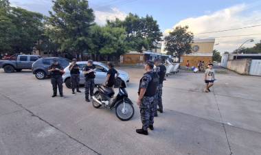 Saturaciones Preventivas en Barrio Roque Sáenz Peña dejaron dos detenidos