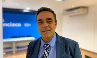 Gustavo Klein asume como secretario de Salud tras la renuncia de Giordana