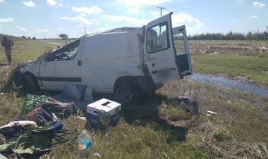 El Arañado: Perdió el control y terminó en la banquina