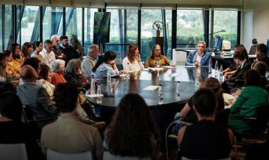 Llaryora dispuso un refuerzo económico para instituciones de discapacidad