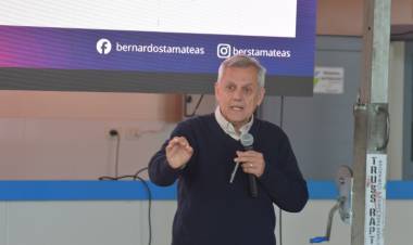 Stamateas convocó a una multitud en el Superdomo y habló sobre salud mental y bienestar emocional