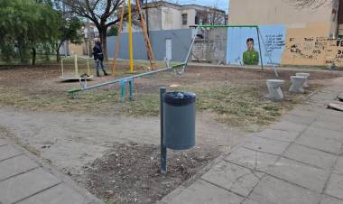 Barrio Roque Sáenz Peña: las obras de remodelación de la plaza renuevan el espacio