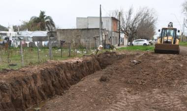 Comenzó la refuncionalización del sistema de drenaje pluvial en barrio Corradi