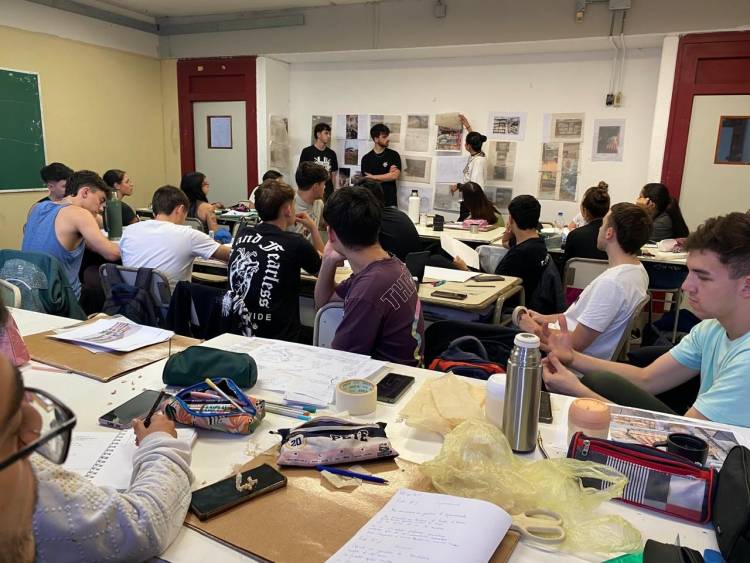 La carrera de Diseño Industrial del CRES celebra sus primeros 10 años de vida