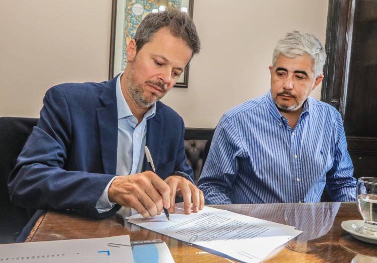Apross y Salud firman acuerdo con el Ministerio Público Fiscal para recuperar costos de atención médica por accidentes de tránsito
