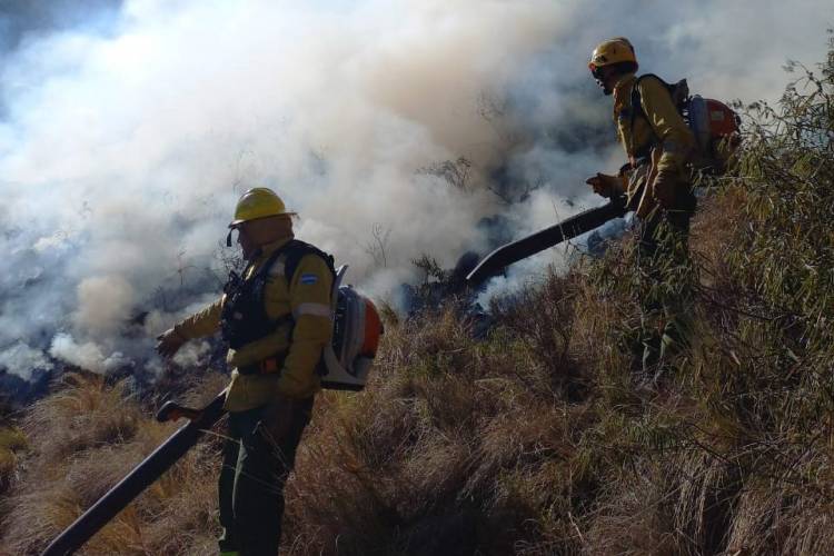 Tres detenidos por el incendio en el Cerro Champaquí