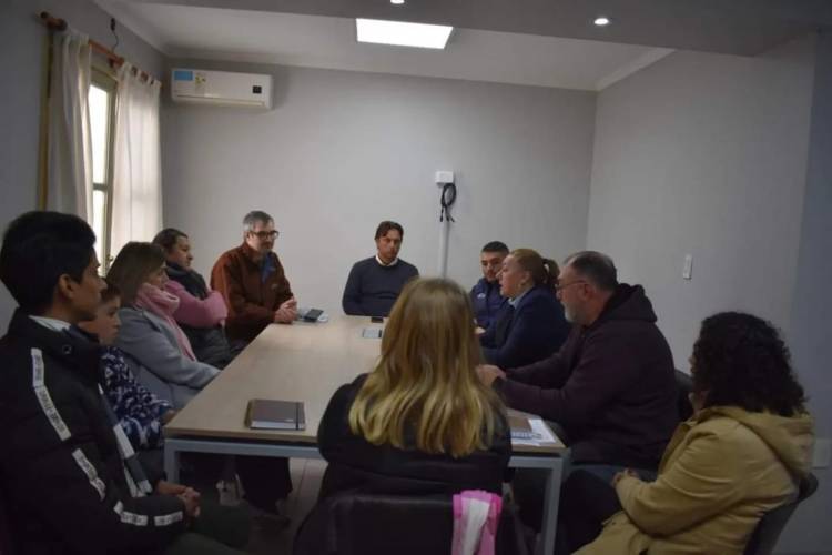 Frontera entregó aportes económicos a dos nuevas instituciones 