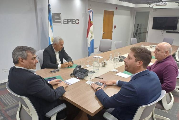 El gobierno de Córdoba también firmó acuerdo salarial con Luz y Fuerza 