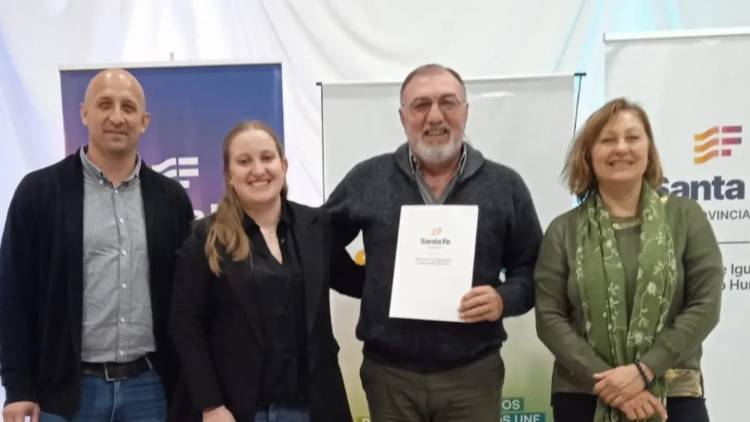Frontera firmó un convenio para la recreación de adultos mayores