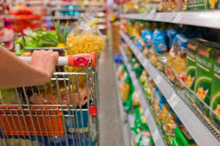 Una familia necesitó más de 900 mil pesos en julio para no ser pobre